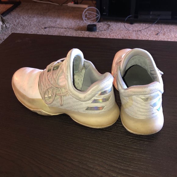 Adidas men’s basketball shoes - Picture 3 of 4